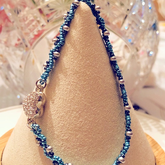 Turquoise Blue Silver Grey Zircon bracelet minimalist thin  NWOT Magnetic Heart - Picture 5 of 6